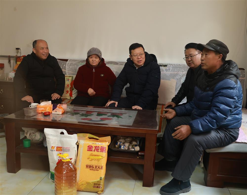 新春送温暖 帮扶显担当！ 济南产发集团走访慰问“第一书记”帮扶村